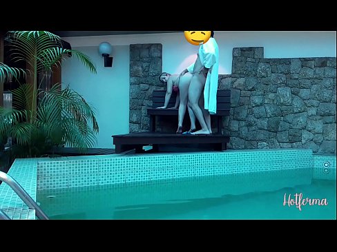 ❤️ Il capo invita la cameriera alla piscina, ma non poteva resistere a un caldo ❤ Porno al it.sexonfire.ru ❌️❤