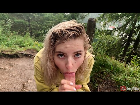 ❤️ Ragazza ingoia lo sperma dopo un pompino in pubblico - Eva Elfi ❤ Porno al it.sexonfire.ru ❌️❤